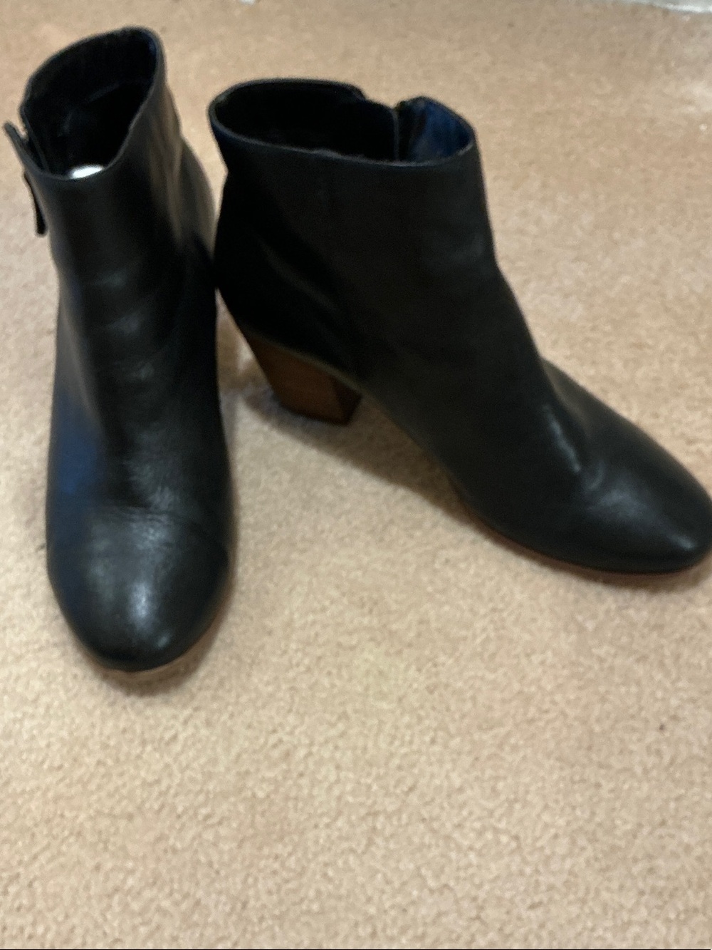 Black Leather Ankle Boots with Block Heel - Women's 91/2
